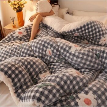 Winter Thickened Double-Sided Fleece Quilt, Warm Plush Comforter Core, Thick Warm Lamb Fleece Blanket, Winter Soft Fluffy Comfortable Duvet, for Cold Weather,L,110x150cm(1.5kg)